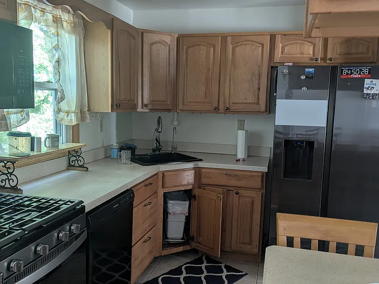 24 Countryside Dr — Photo 4