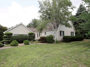 12 Amanda Rd, Assonet, MA 02702