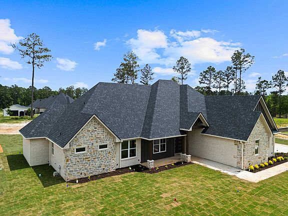 2nd image of 250 Cottonwood Cir S