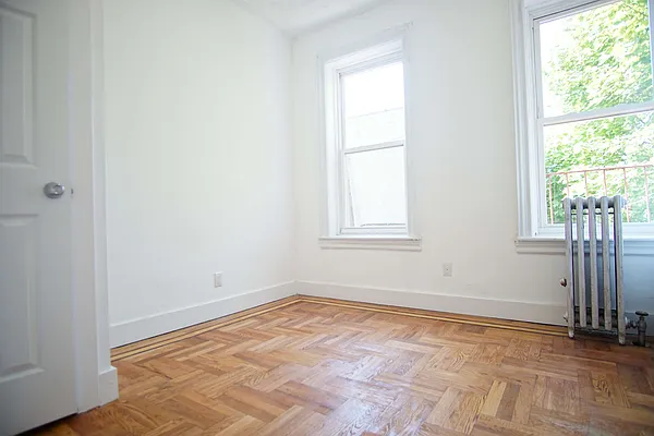 Rented by Lofts and Flats LLC | media 6