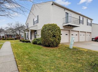 15834 N Franklin Dr, Clinton Township, MI 48038