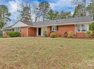 1101 Roundknob Ave, Salisbury, NC 28144