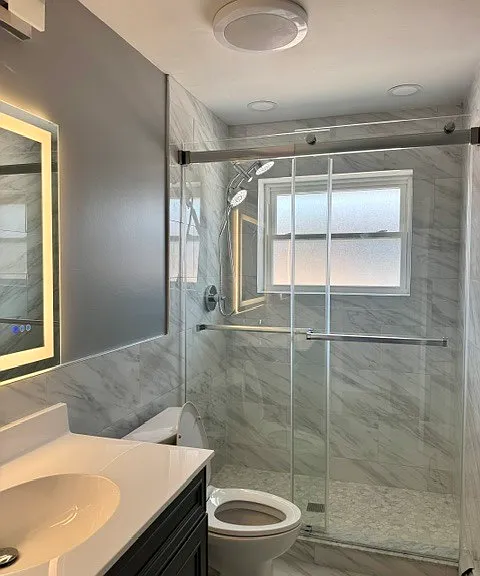 8523 W Winnemac Ave #2F — Photo 3