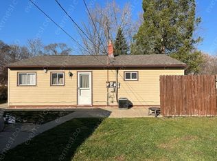 1160 Collingwood Dr, Rochester Hills, MI 48307