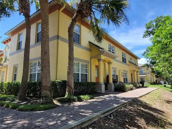3845 ISLAND WAY, ST PETERSBURG, FL 33705