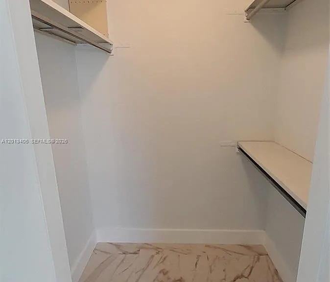 310 Fontainebleau Blvd #203 — Photo 16