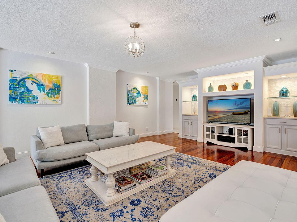 1st image of 2561 Pepperwood Circle
