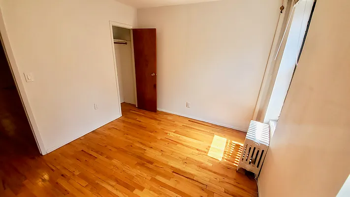 Rented by Compass | media 12