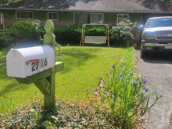 2716 Bonnybrook Dr SW, Atlanta, GA 30311