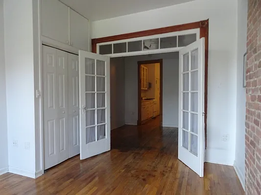 Rented by City Connections Realty | media 23