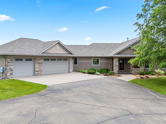 2nd image of 433 Sunset Drive