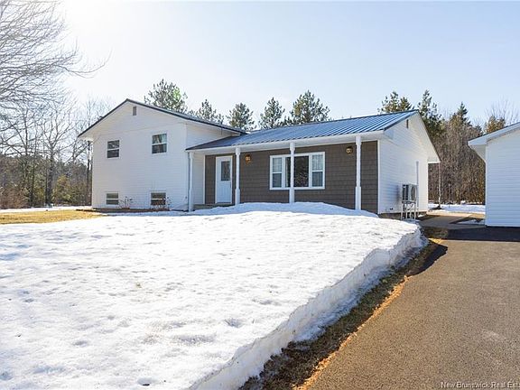 2nd image of 114 Swan Rd