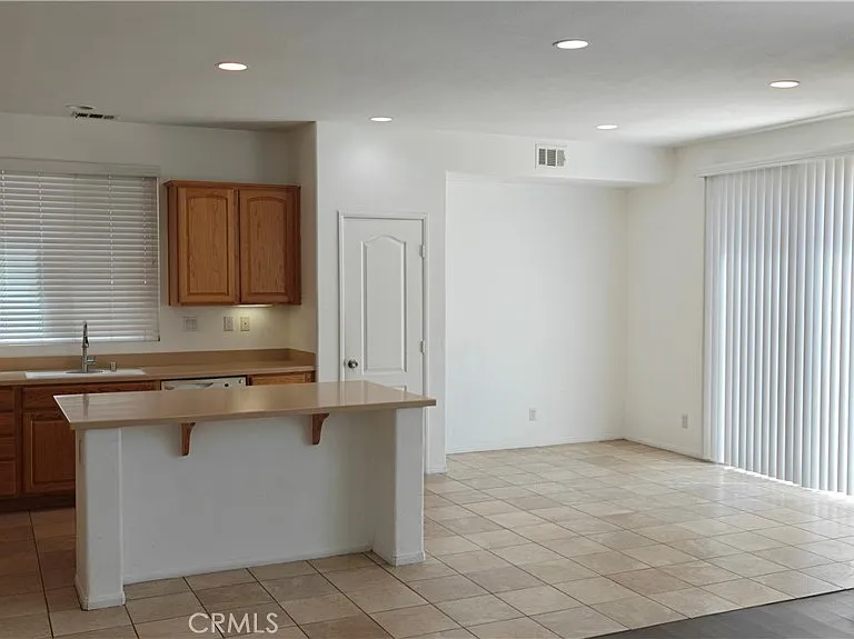 1763 Dennison Dr — Photo 7