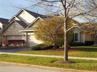 9120 Mansfield Dr, Tinley Park, IL 60487