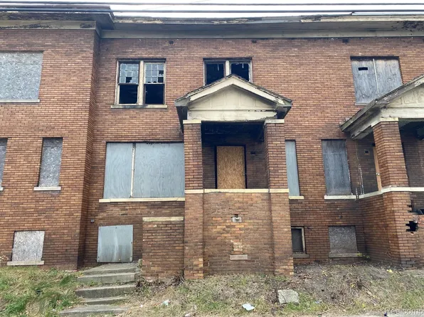 6834 Charlevoix St, Detroit, MI 48207
