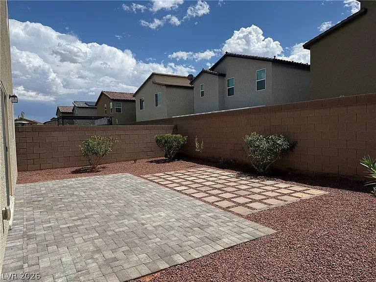 7521 Dragonfruit Ave — Photo 22