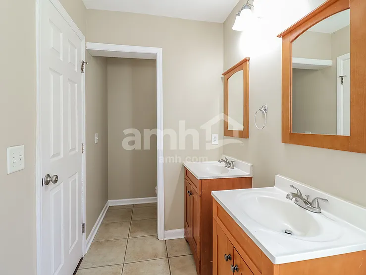 61 Wintergreen Dr — Photo 12