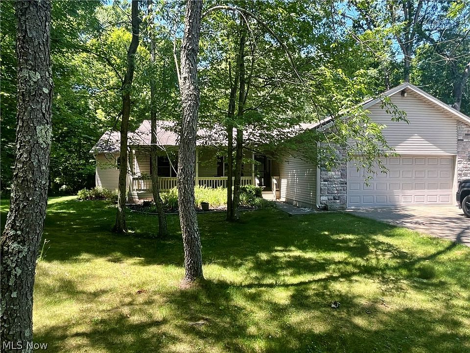 1st image of 3119 Apple Valley Dr