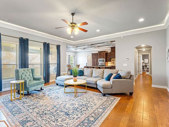 5th image of 2701 SW Glenn Ridge Rd