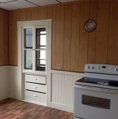 2nd image of 59 Dorchester St APT 2