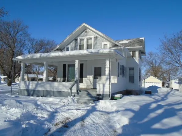 900 3rd Ave, Armstrong, IA 50514