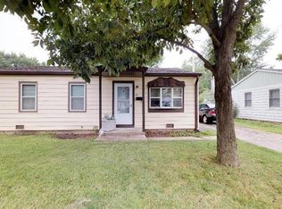 431 Saint Marys Pkwy, Buffalo Grove, IL 60089