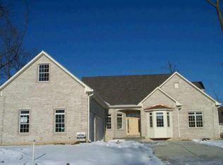 10824 N Moors End Cir, Fishers, IN 46038
