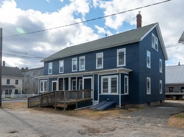 25-27 Church St, Gilbertville, MA 01031
