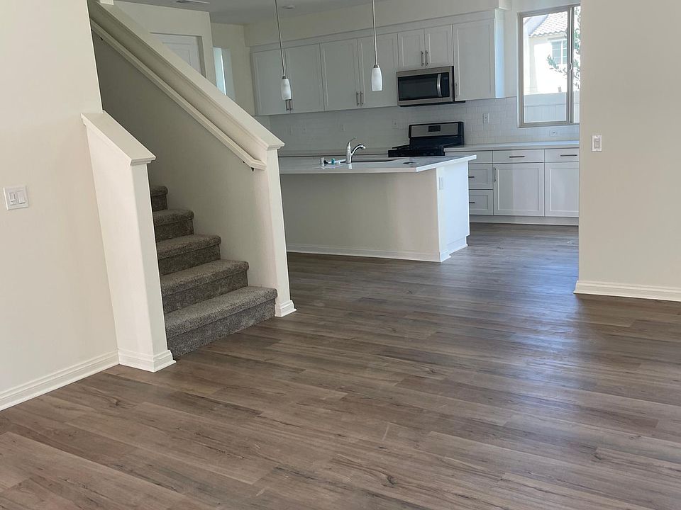 2nd image of 1928 S Apple Tree Way