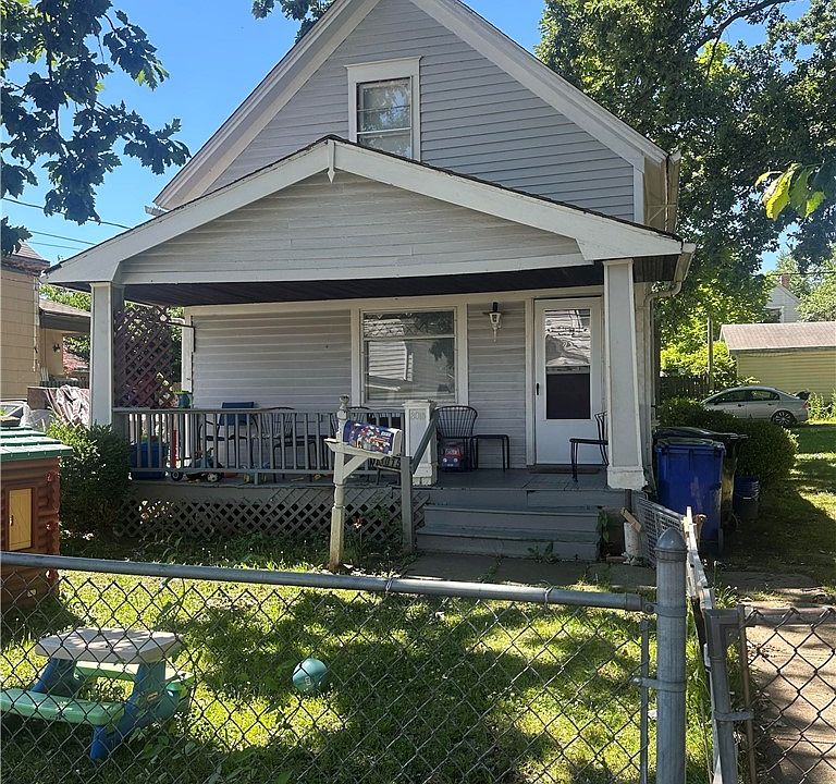 1st image of 3015 Saratoga Ave