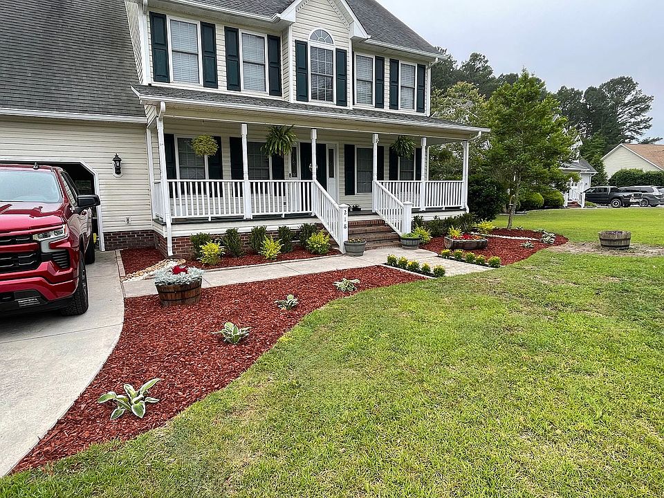 1st image of 218 English Walnut Dr