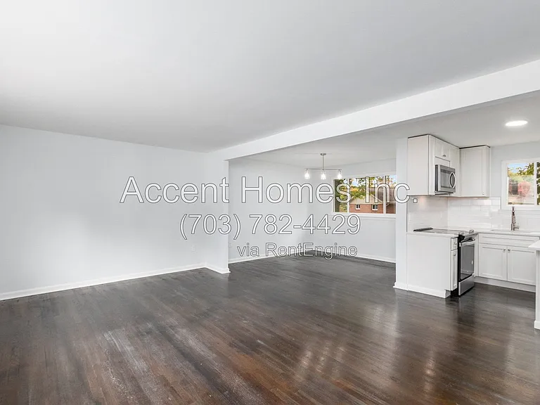 8613 Kenilworth Dr — Photo 7