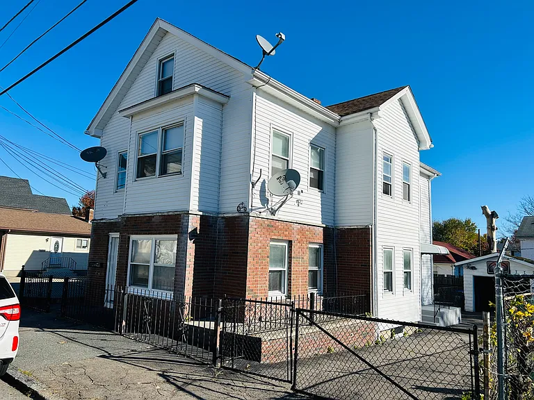 25 Fallon Ave #1 — Photo 17