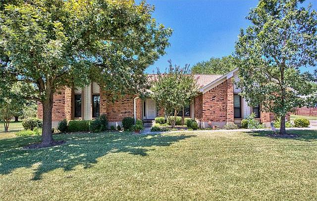 1st image of 601 Canyon Wren Dr