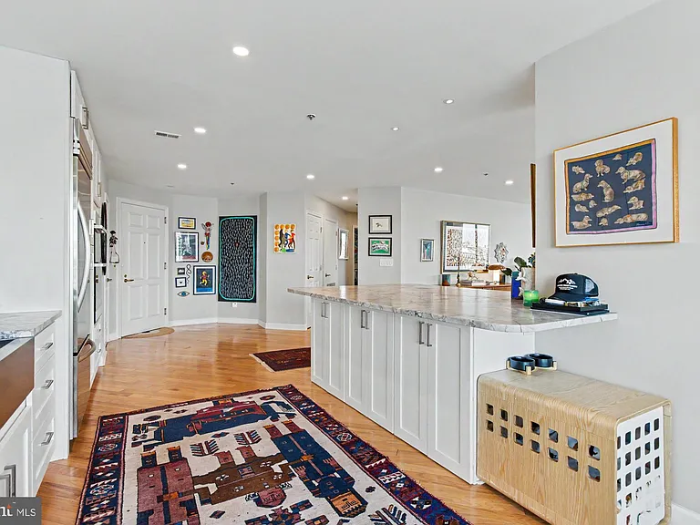 100 Harborview Dr #1001 — Photo 11