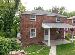 15 Oak Dr, Pittsburgh, PA 15214