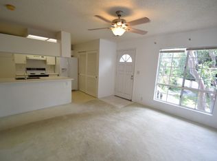 383 Mananai Pl #43W, Honolulu, HI 96818