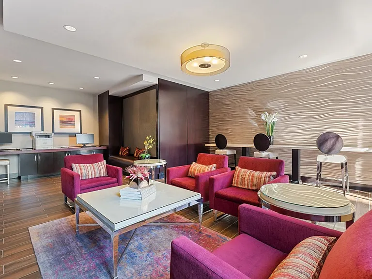 Executive business center with PCs, printer and Wi-Fi