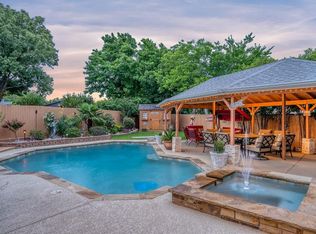 7528 Peachtree Trl, North Richland Hills, TX 76182
