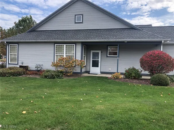 2221 Langford Ln, Avon, OH 44011