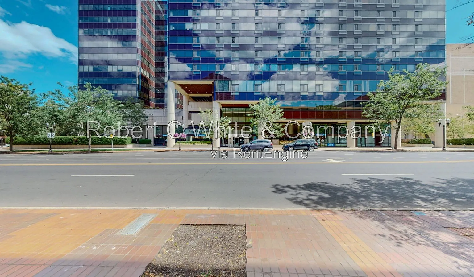1 bed, 1.0 bath, 591 sqft, $2,340 — Photo 3