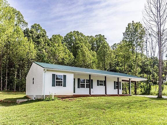 3rd image of 212 Cornfield Ln