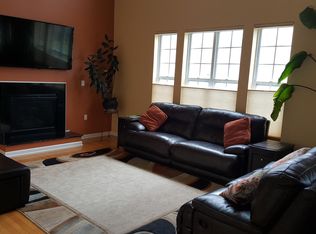 10 Eddington Ln S, Monroe Township, NJ 08831