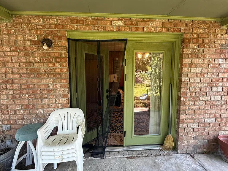 1471 Woodhill Ter — Photo 19
