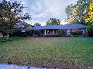 440 Cedarleaf Dr, Dayton, OH 45459