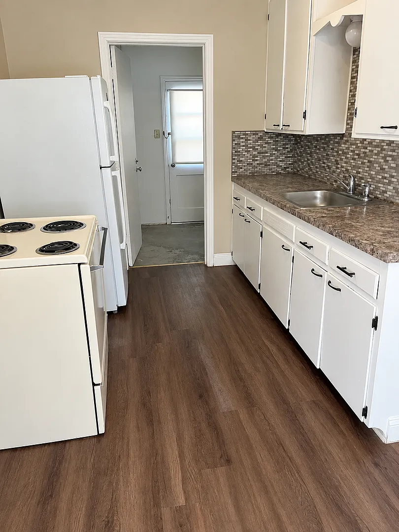 Charming 1-Bedroom Home in Convenient SE Wichita Location — Photo 1