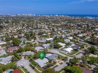 813 SE 17th St, Deerfield Beach, FL 33441