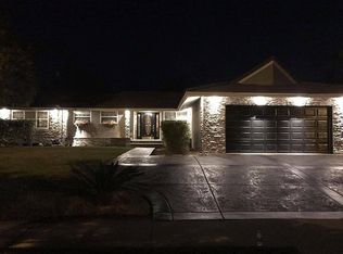 1367 Cedarview Dr, Claremont, CA 91711