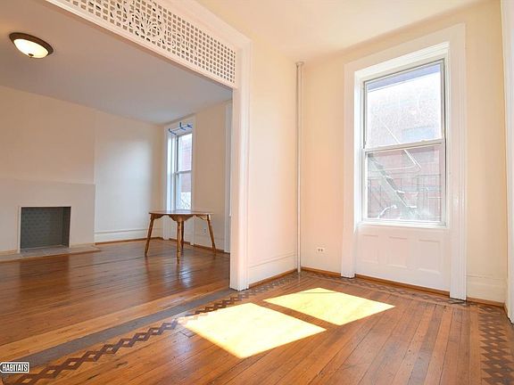 2nd image of 107 W 126th St APT 3