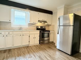 1227 Henry Ford Centre Dr, Windsor, ON N8Y2T7